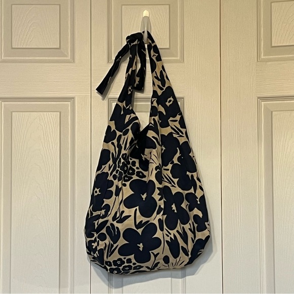 Bags Uniqlo And Marimekko Collaborated Limited Edition Hobo Bag